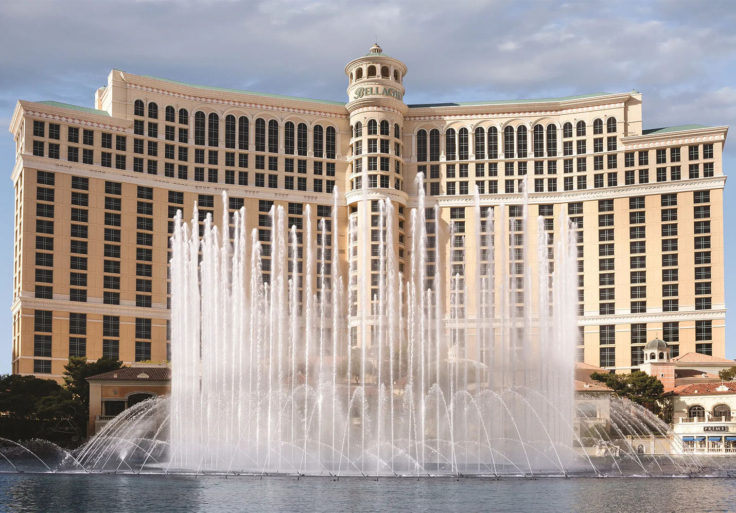 The Most Glamorous Luxury Hotels in Las Vegas