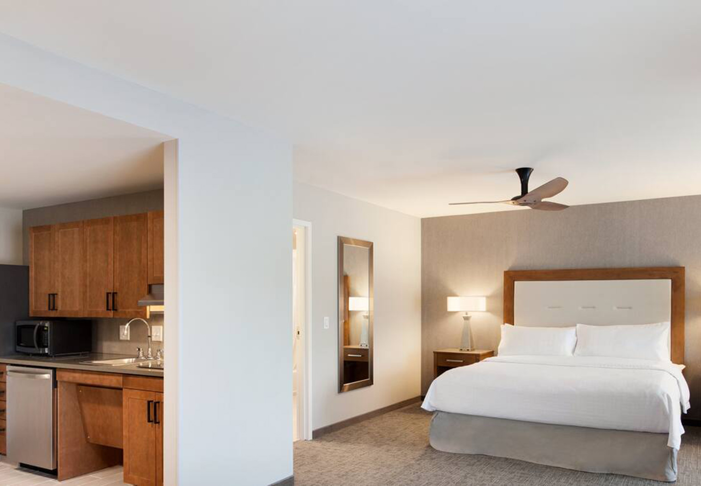 Family-Friendly Hotels in Syracuse: Comfort Meets Convenience